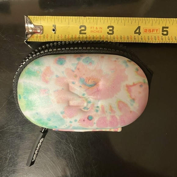 Conair The Knot Zipper Case - Picture 3 of 4